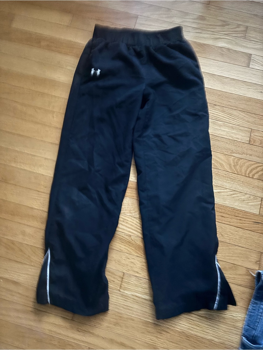 Under Armour Track pants. Size women’s small Black